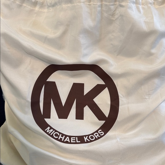 Michael Kors Hamilton Brown Crocodile-Embossed Handbag - Picture 7 of 7